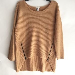Bar III camel colored sweater with zipper detail